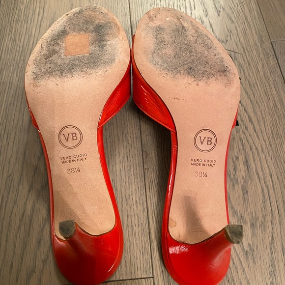 Veronica Beard | Shoes | Veronica Beard Nev Shoes Floral  Veronica Beard Nev shoes. floral kitten heels